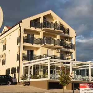 Bed & Breakfast D8, Zadar